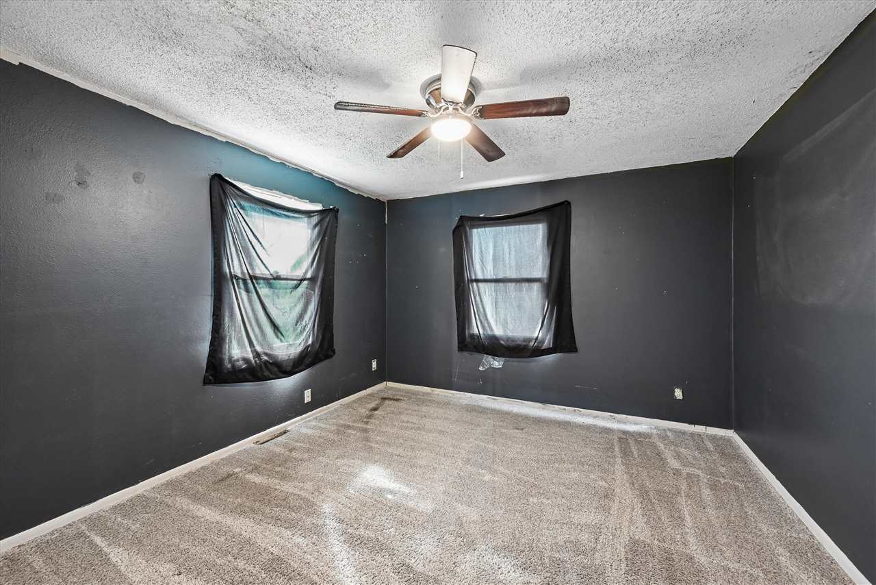 5930 Troy Mills Road Coggon, IA 52218 - Photo 14 of 25 Gallery Image 14