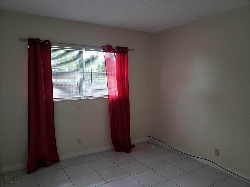 274 Southwest 9th Street, Unit 2 Dania Beach, FL 33004 - Photo 7 of 9 Photo 7