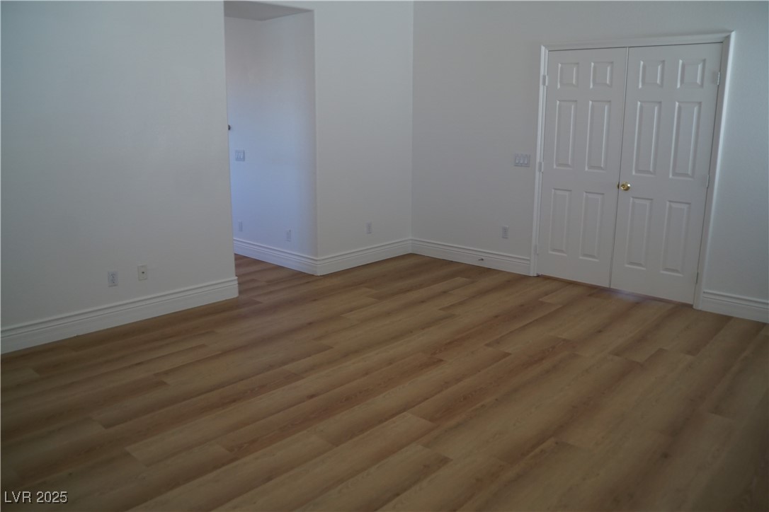 518 Center Green Drive Las Vegas, NV 89148 - Photo 15 of 28