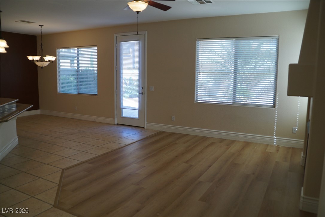 518 Center Green Drive Las Vegas, NV 89148 - Photo 2 of 28