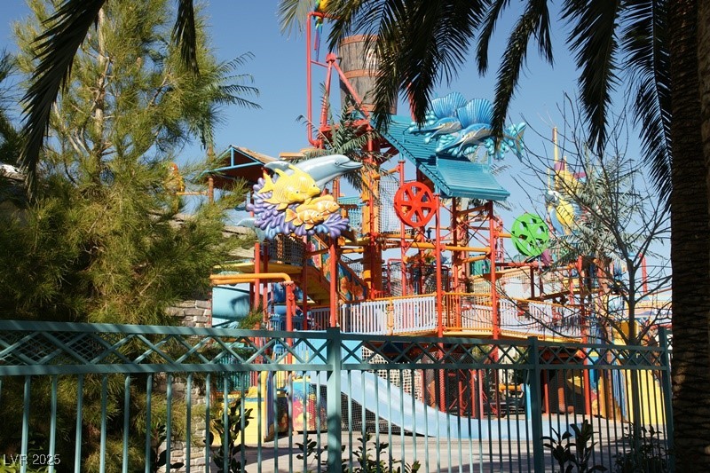 518 Center Green Drive Las Vegas, NV 89148 - Photo 22 of 28