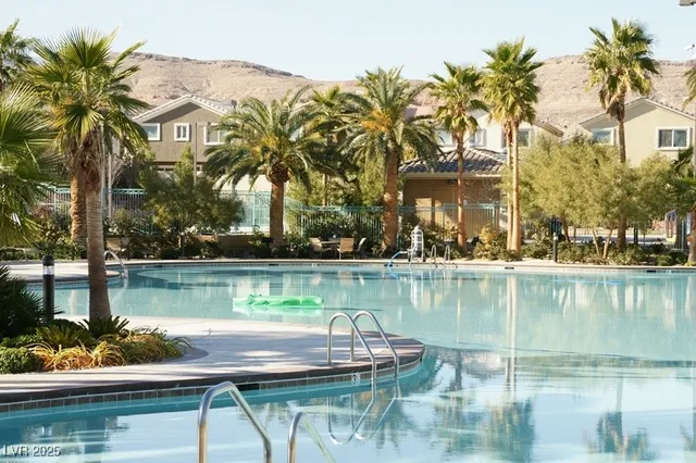 $2,195 | 518 Center Green Drive, Las Vegas, NV 89148