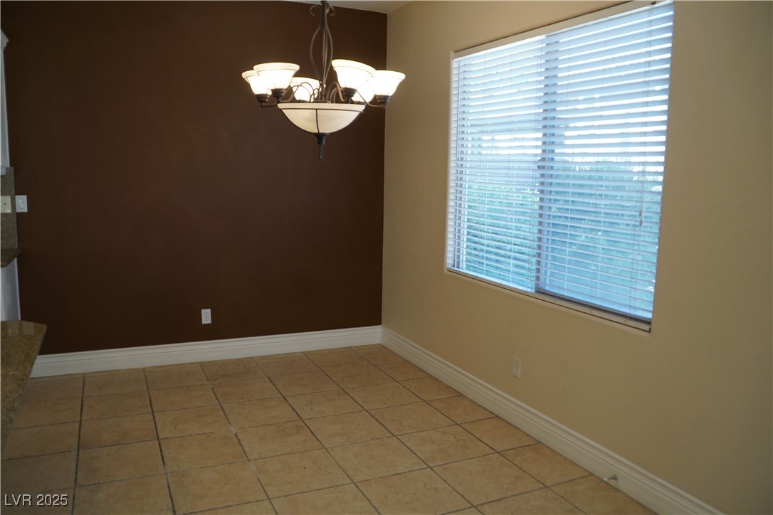 518 Center Green Drive Las Vegas, NV 89148 - Photo 6 of 28