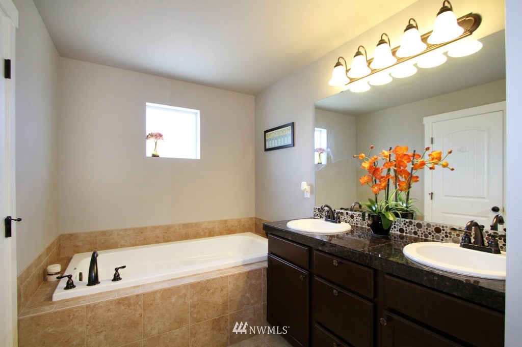 21021 40th Avenue Southeast Bothell, WA 98021 - Photo 14 of 21