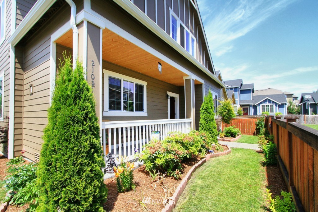 21021 40th Avenue Southeast Bothell, WA 98021 - Photo 3 of 21