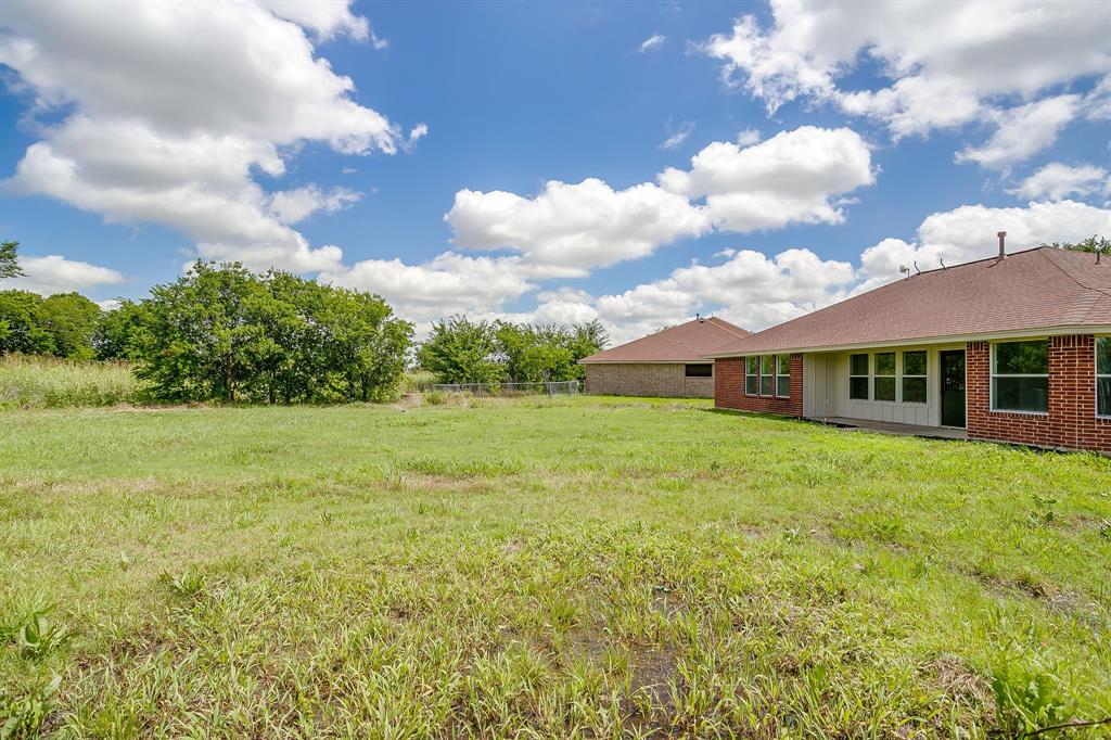 102 Meadow Ridge Avenue Venus, TX 76084 - Photo 38 of 40