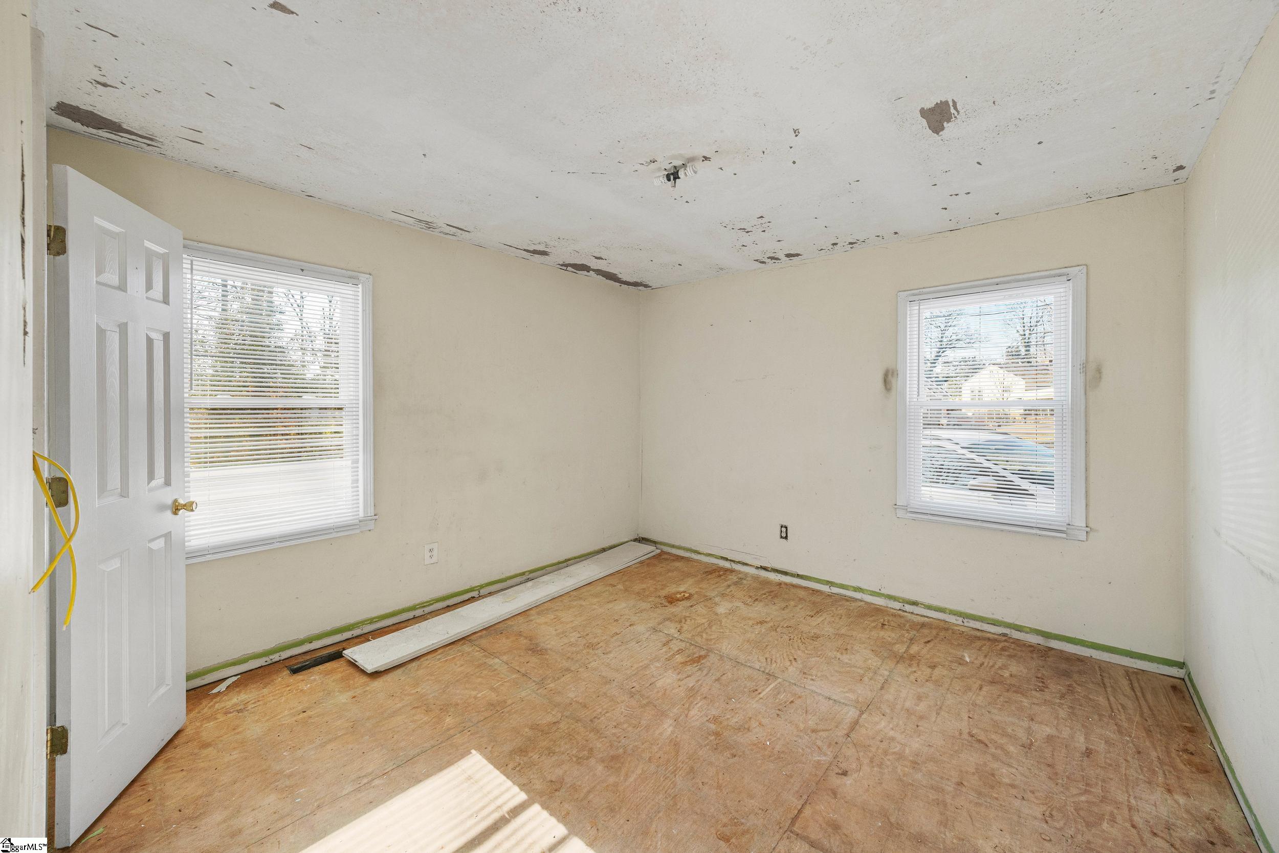 213 Elder Street Greenville, SC 29607 - Photo 23 of 47