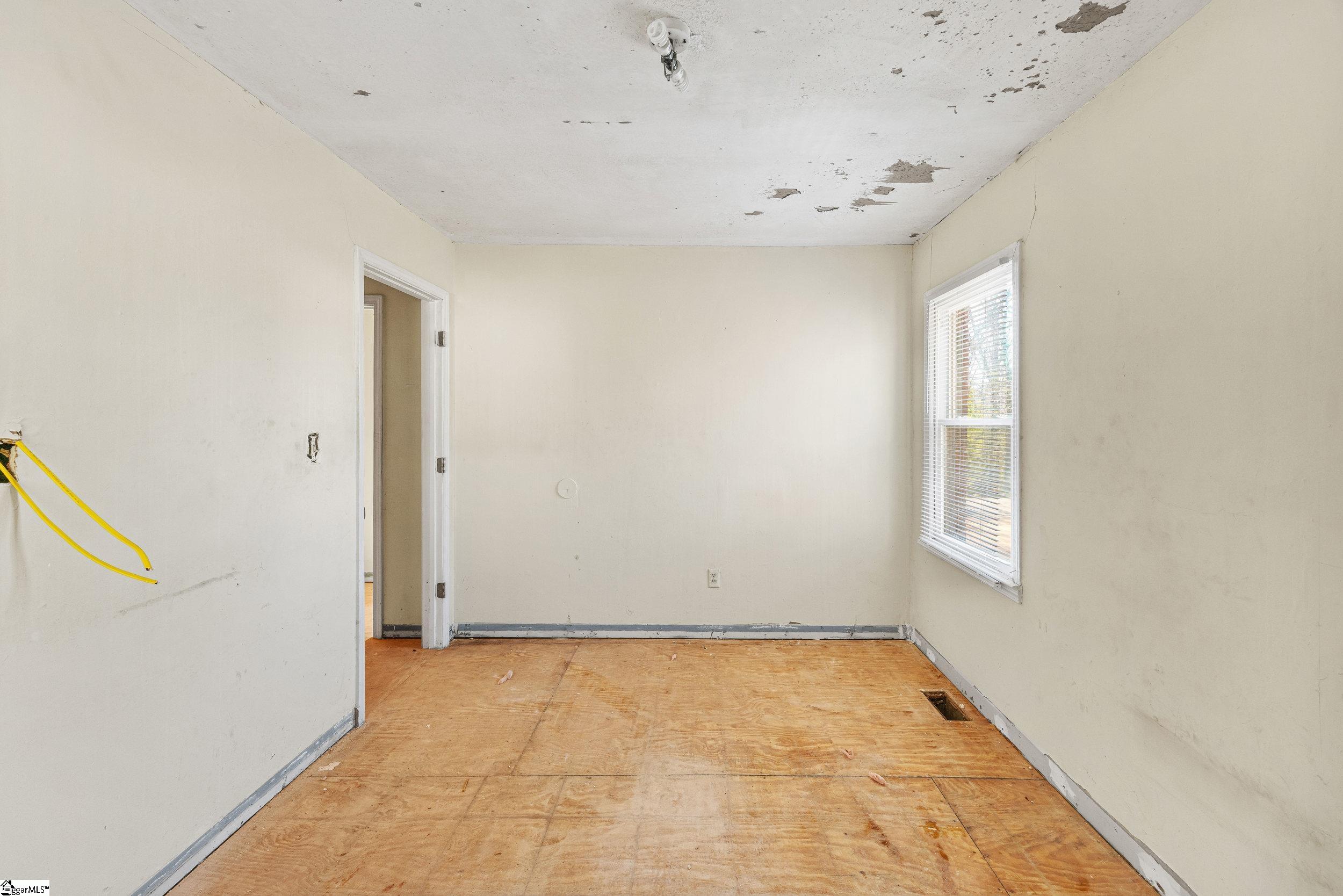 213 Elder Street Greenville, SC 29607 - Photo 26 of 47