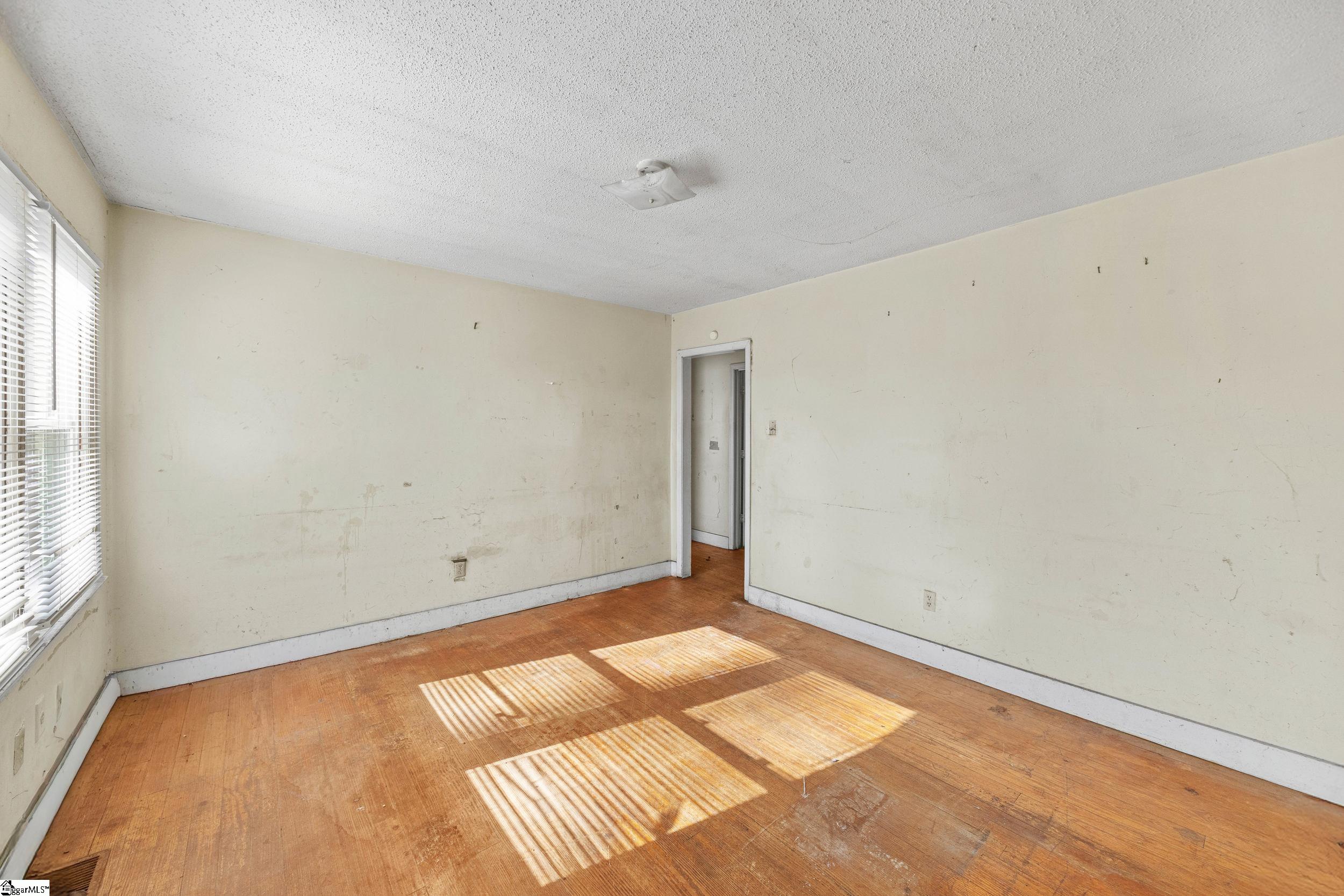 213 Elder Street Greenville, SC 29607 - Photo 27 of 47