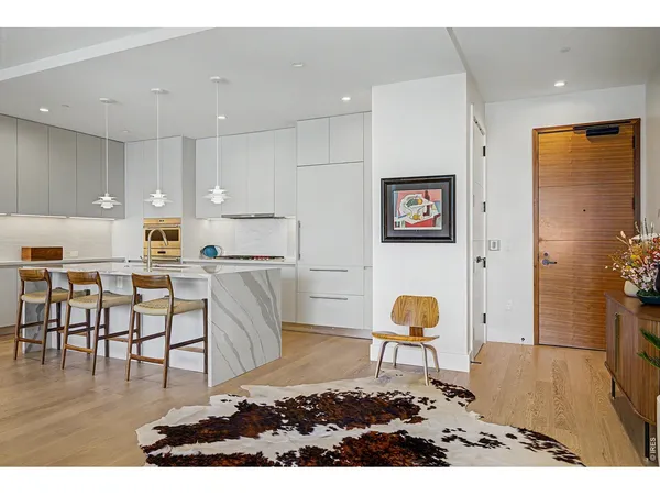 $2,390,000 | 1901 Wazee Street, Unit 1007, Denver, CO 80202