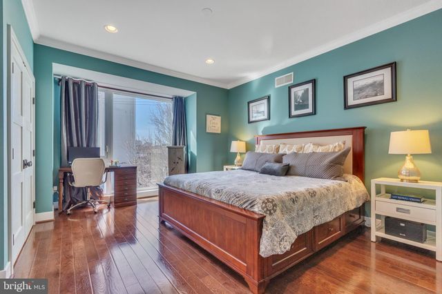 $615,000 | 219 Green Street, Philadelphia, PA 19123