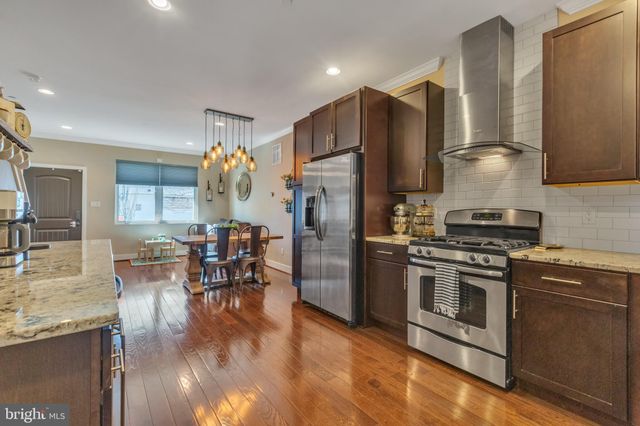 $615,000 | 219 Green Street, Philadelphia, PA 19123