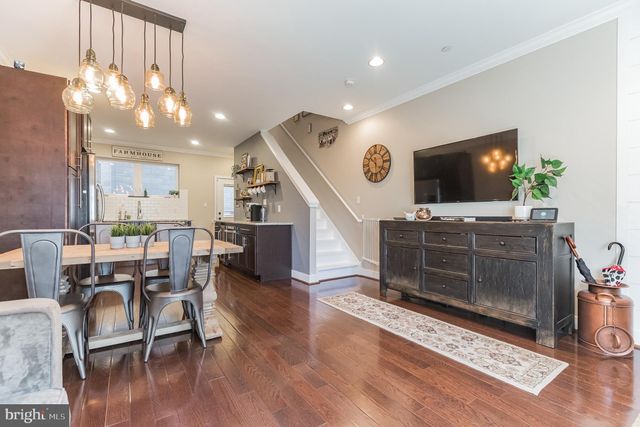 $615,000 | 219 Green Street, Philadelphia, PA 19123