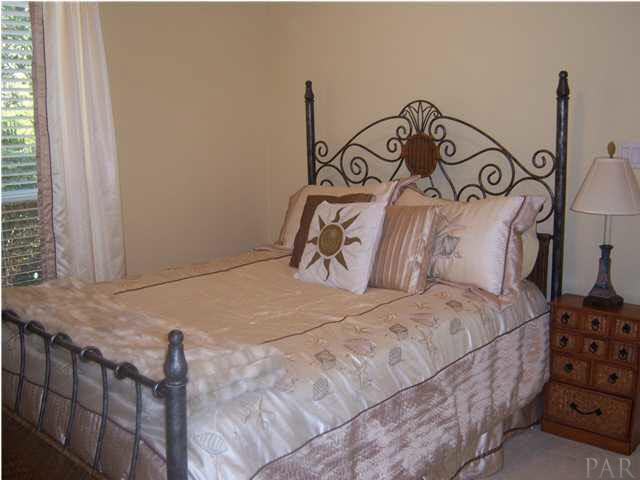 10184 Bittern Drive Pensacola, FL 32507 - Photo 14 of 24 The second bedroom is set up as an office.