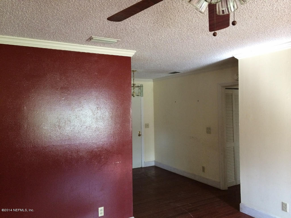1930 Leon Road Jacksonville, FL 32246 - Photo 11 of 17 1930 Leon Rd 2014-07-21 012 (1024x768)