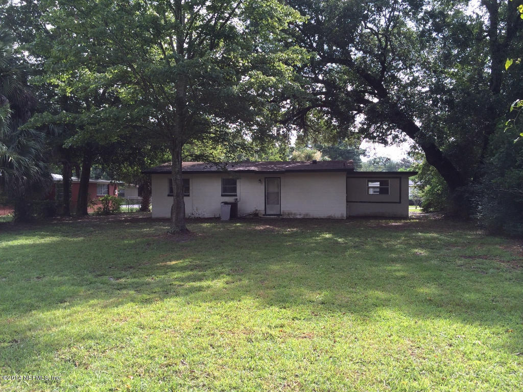 1930 Leon Road Jacksonville, FL 32246 - Photo 6 of 17 1930 Leon Rd 2014-07-21 007 (1024x768)