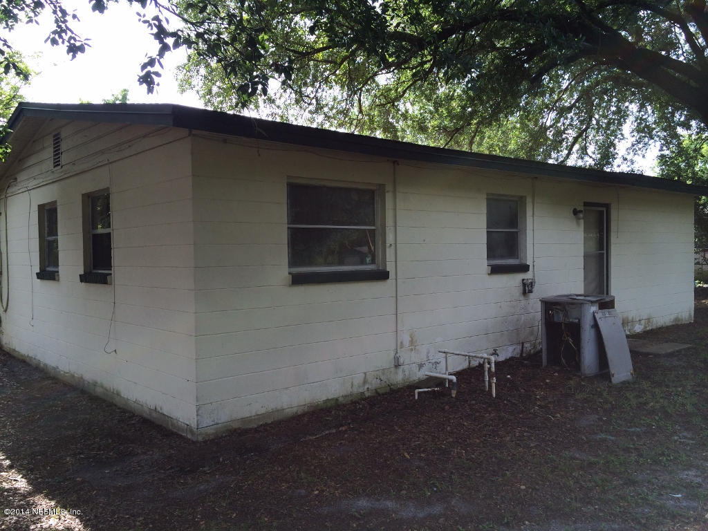 1930 Leon Road Jacksonville, FL 32246 - Photo 7 of 17 1930 Leon Rd 2014-07-21 008 (1024x768)