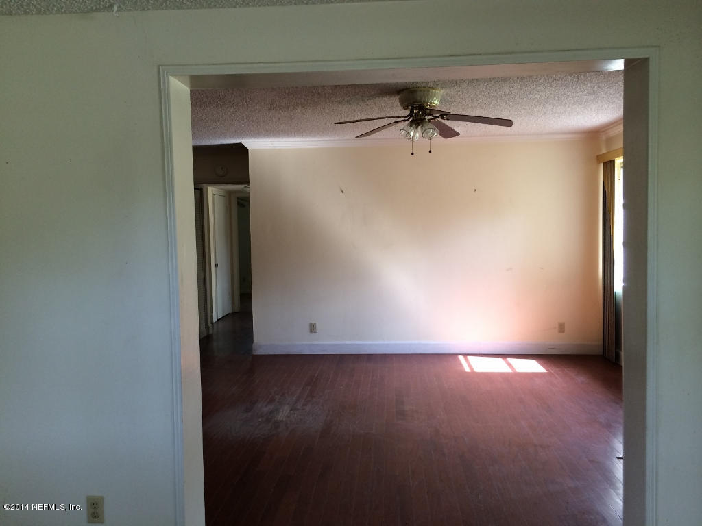 1930 Leon Road Jacksonville, FL 32246 - Photo 10 of 17 1930 Leon Rd 2014-07-21 011 (1024x768)