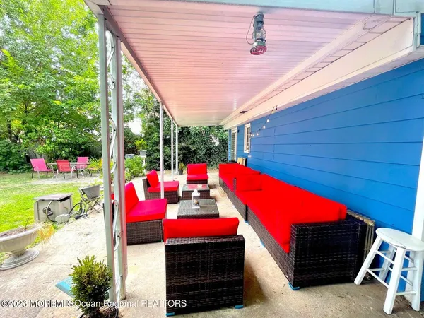 $4,000 | 137 Oakland Street, Red Bank, NJ 07701