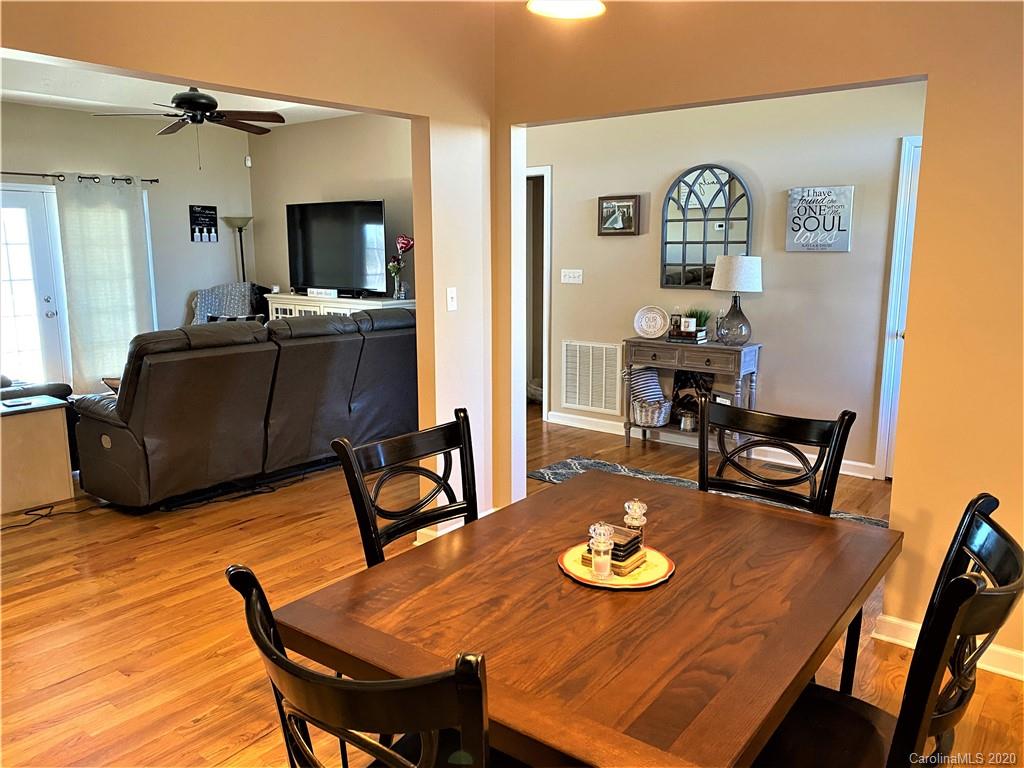 2064 Walshtown Road Boomer, NC 28606 - Photo 7 of 16 Gallery Image 7