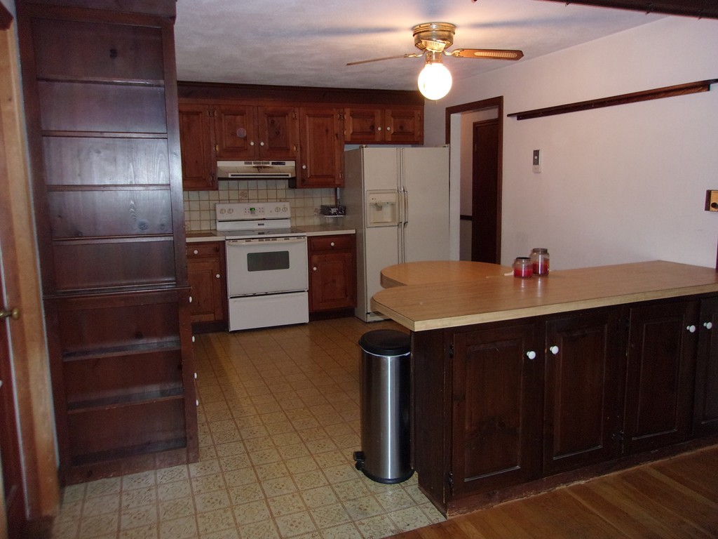 5 Lenway Road Newbury, MA 01922 - Photo 4 of 17