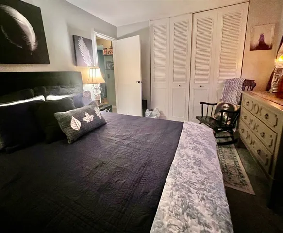 $1,950 | 192 Regency Park Drive, Unit 192, Agawam, MA 01001