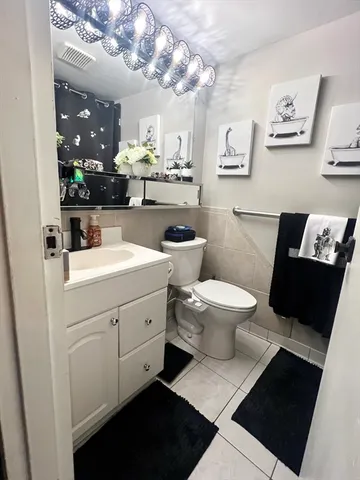 $1,950 | 192 Regency Park Drive, Unit 192, Agawam, MA 01001