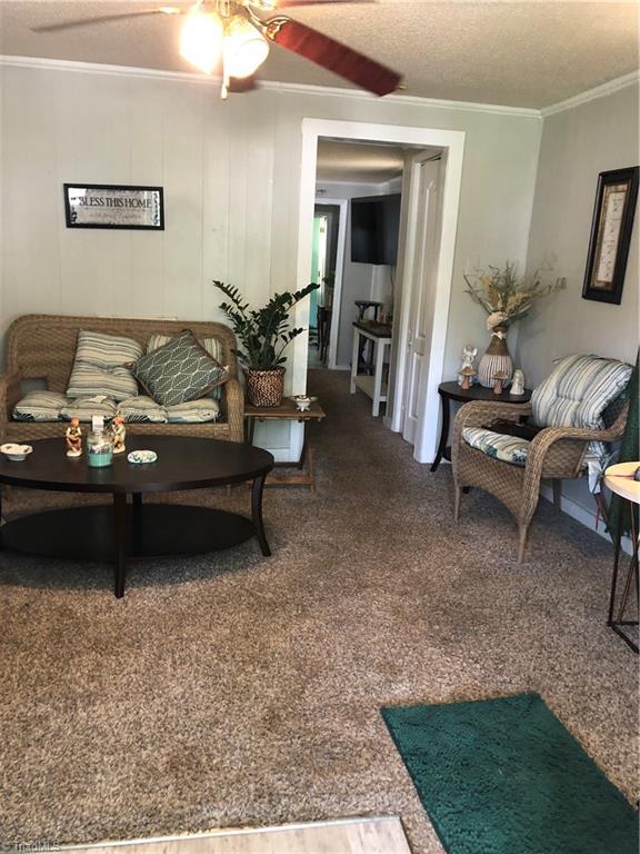 417 Decatur Street Eden, NC 27288 - Photo 6 of 38 Living Room