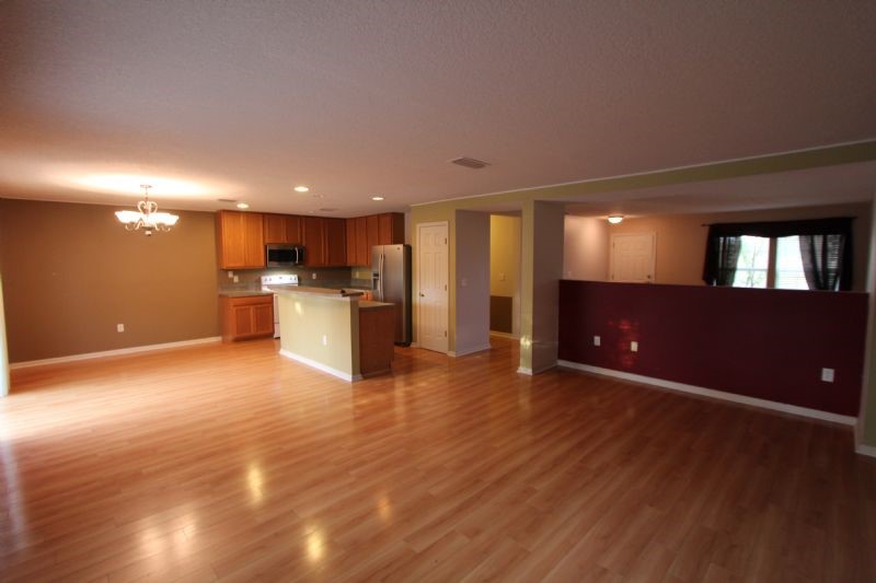 86534 Cartesian Pointe Drive Yulee, FL 32097 - Photo 3 of 10 Gallery Image 3