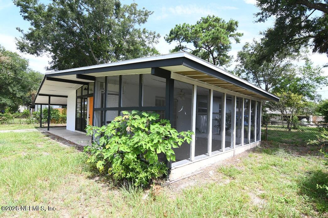 7435 Bamberg Road Jacksonville, FL 32277 - Photo 6 of 24 DSC_0305