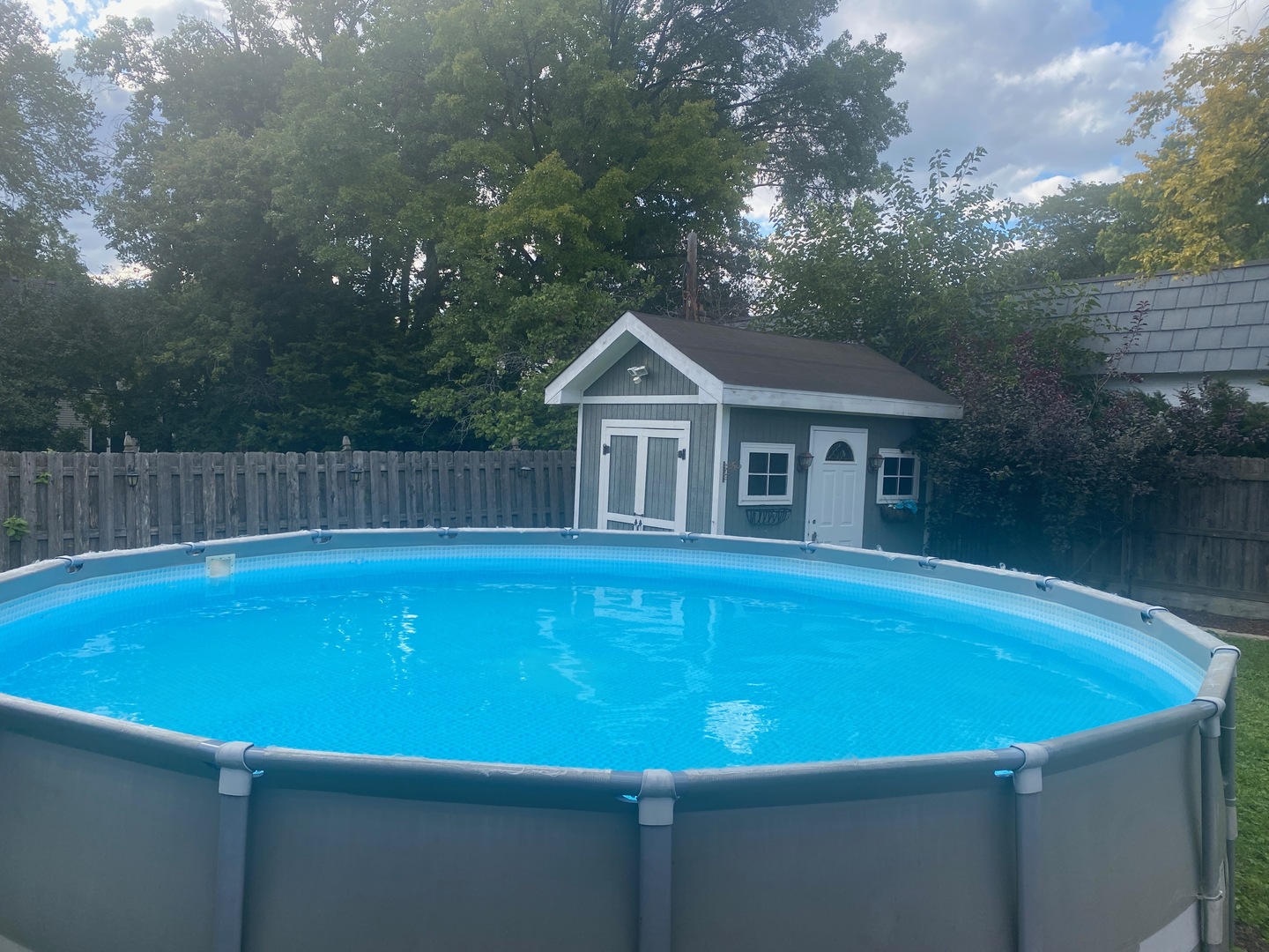 353 East Butterfield Road Elmhurst, IL 60126 - Photo 19 of 25 a view of pool with a back yard