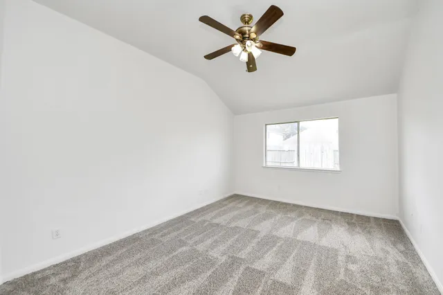 a view of empty room with window