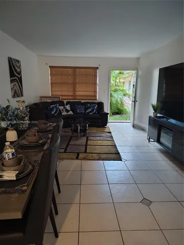 $2,100 | 1350 Northeast 119th Street, Unit 135006, Miami, FL 33161