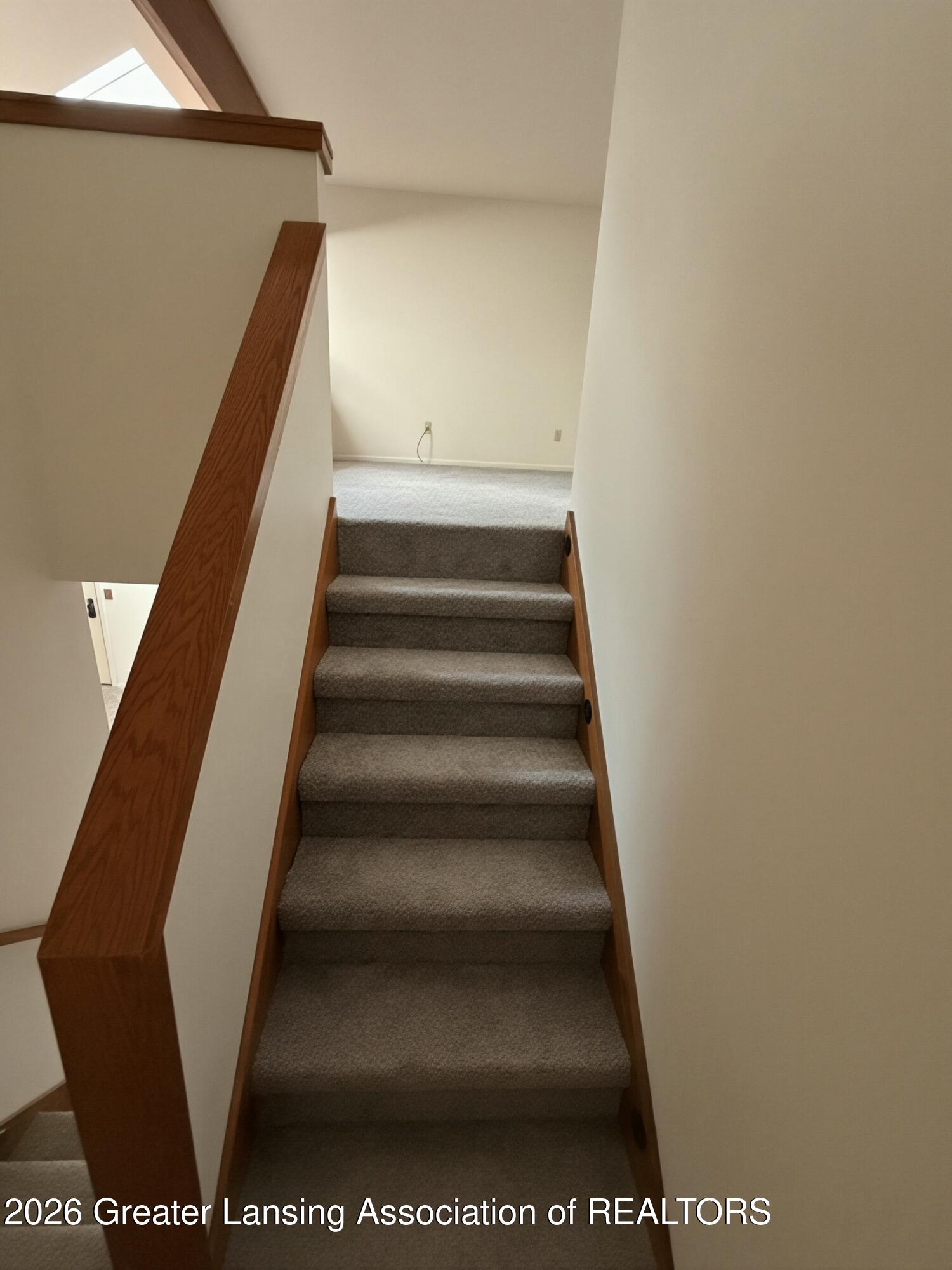 205 East Jolly Road, Unit 12 Lansing, MI 48910 - Photo 19 of 31 212F624E-ADE4-4002-B883-1C8D47D401E2