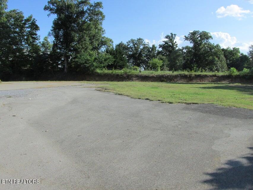 650 Highway 95 Greenback, TN 37742 - Photo 12 of 15 12