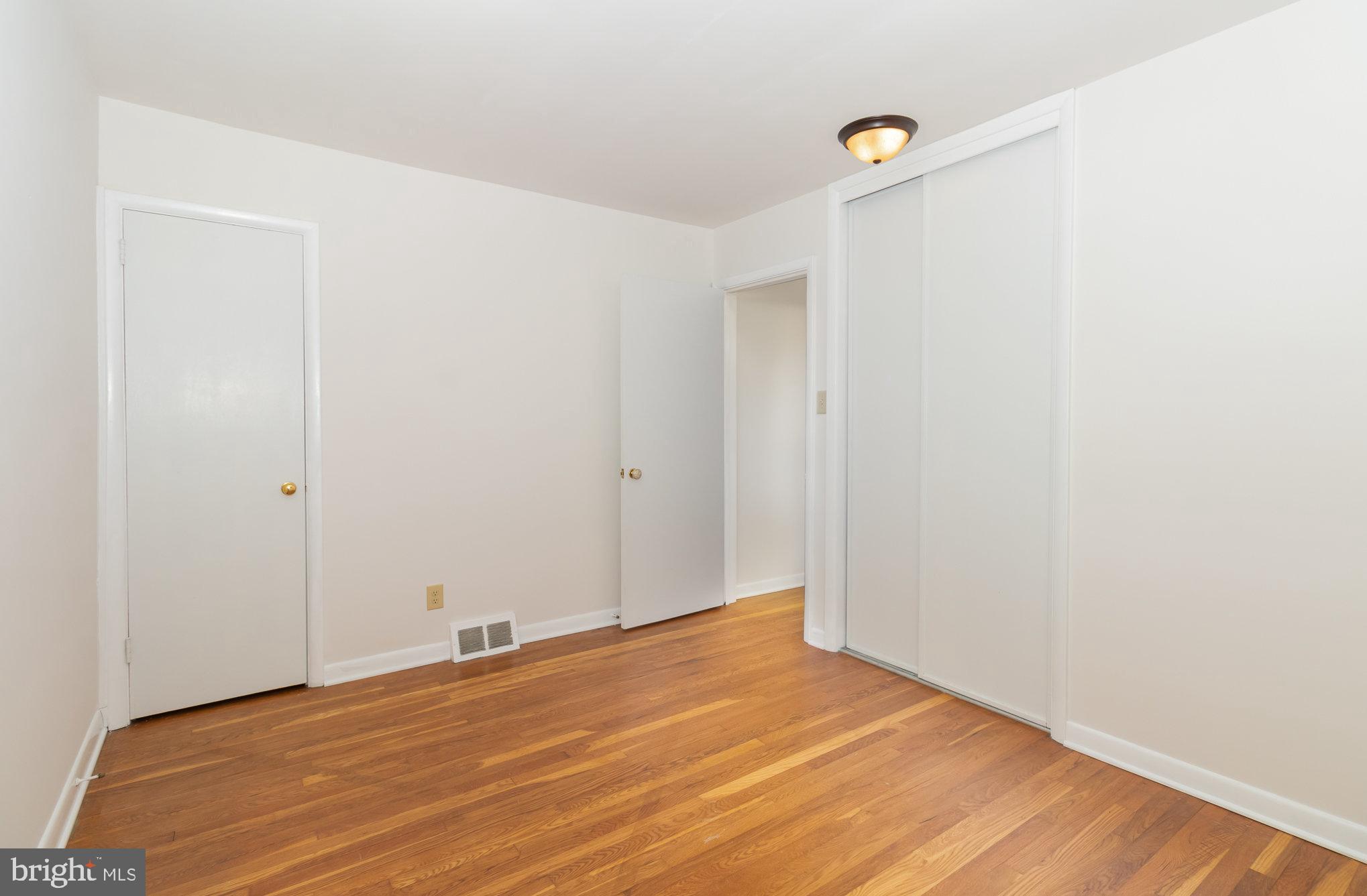 3211 Batesfield Road Harrisburg, PA 17109 - Photo 16 of 26 Gallery Image 16