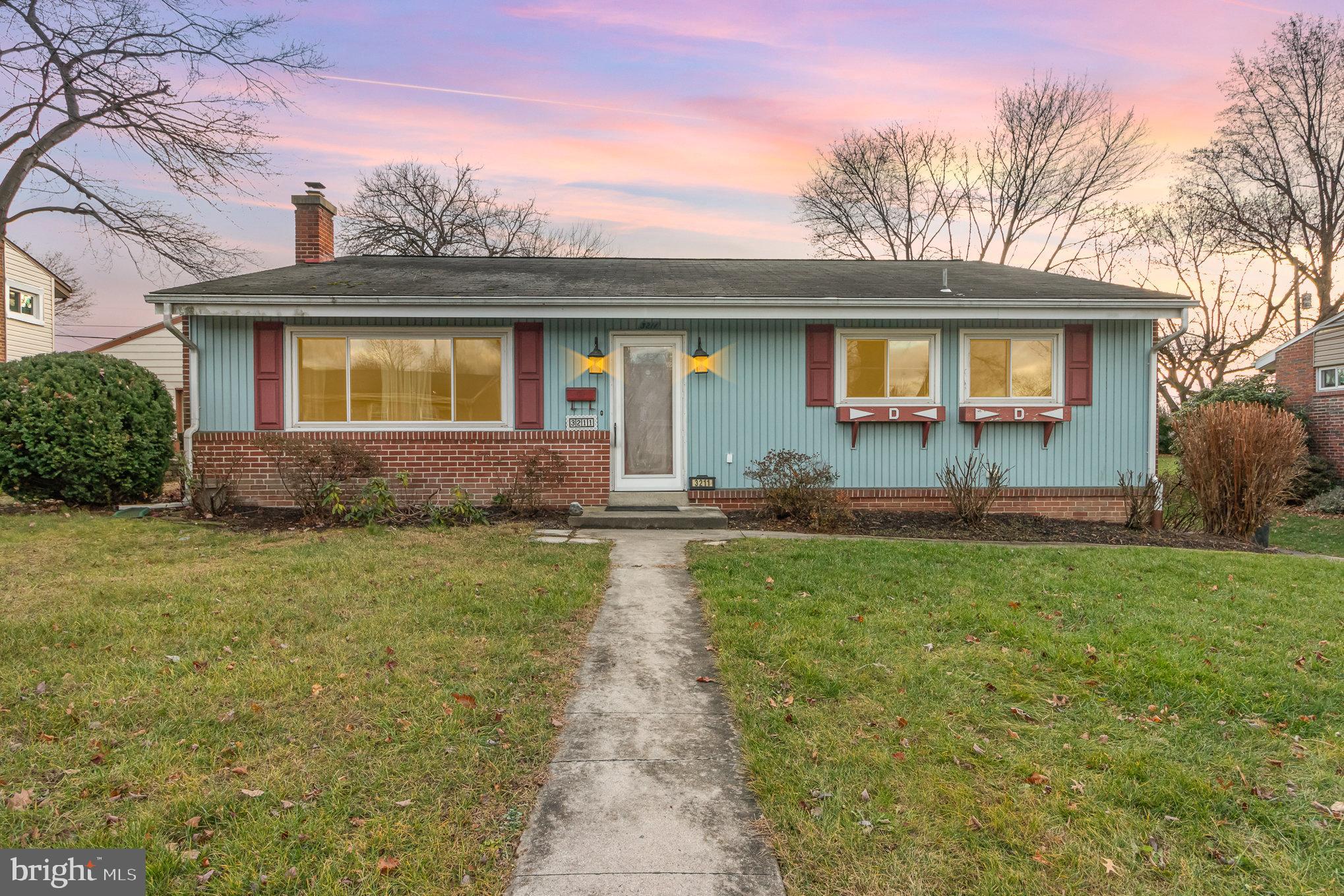3211 Batesfield Road Harrisburg, PA 17109 - Photo 2 of 26 Gallery Image 2