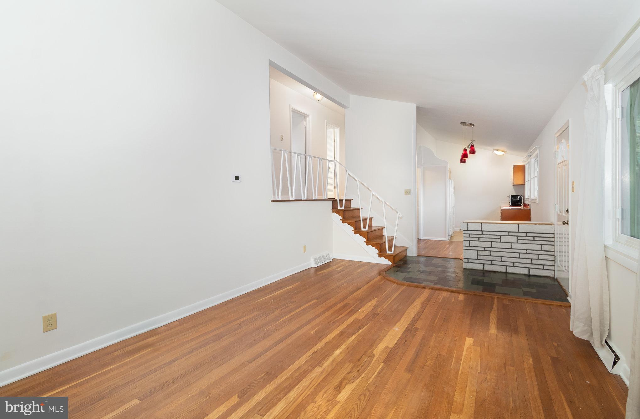 3211 Batesfield Road Harrisburg, PA 17109 - Photo 6 of 26 Gallery Image 6