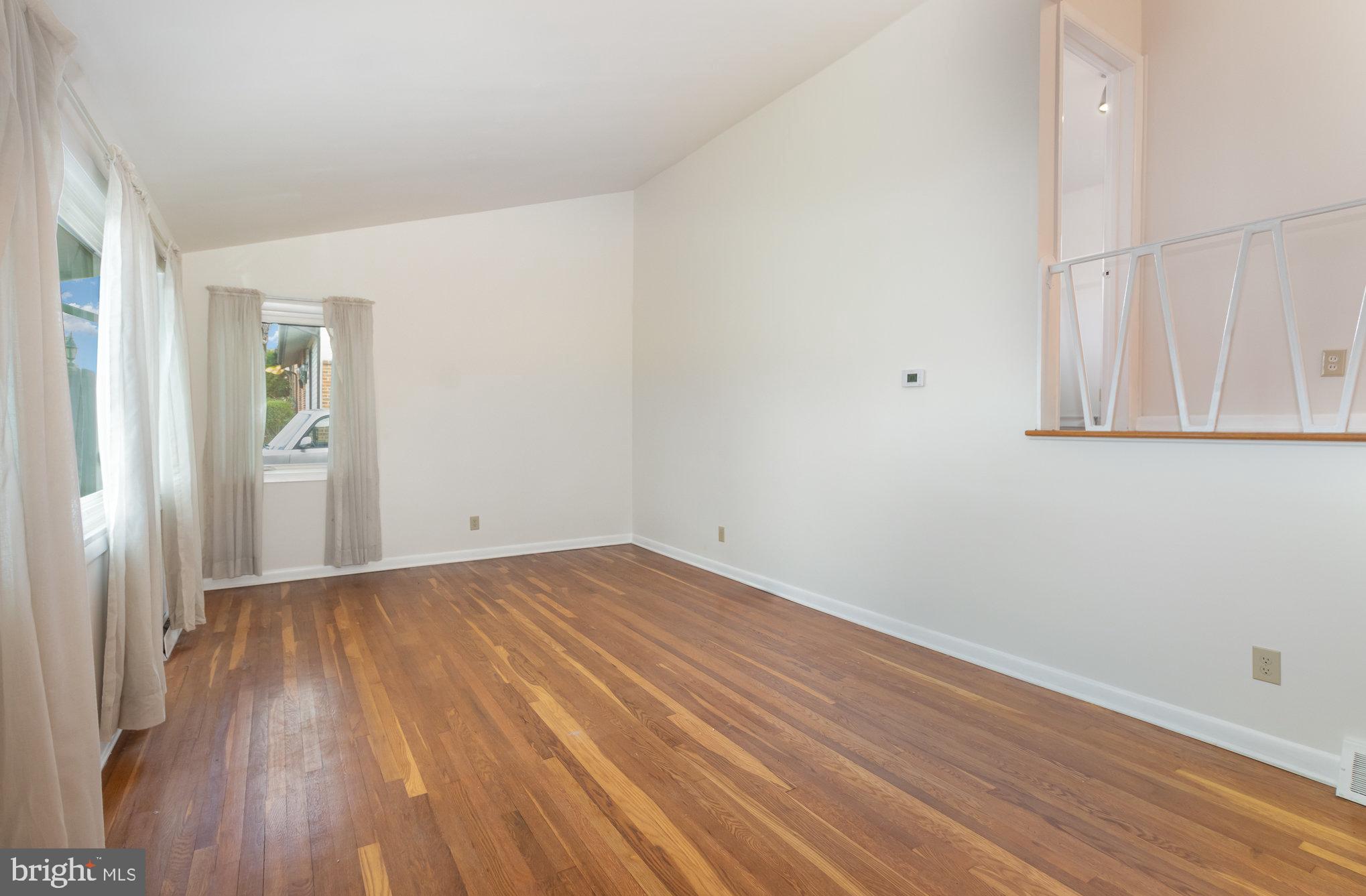 3211 Batesfield Road Harrisburg, PA 17109 - Photo 7 of 26 Gallery Image 7