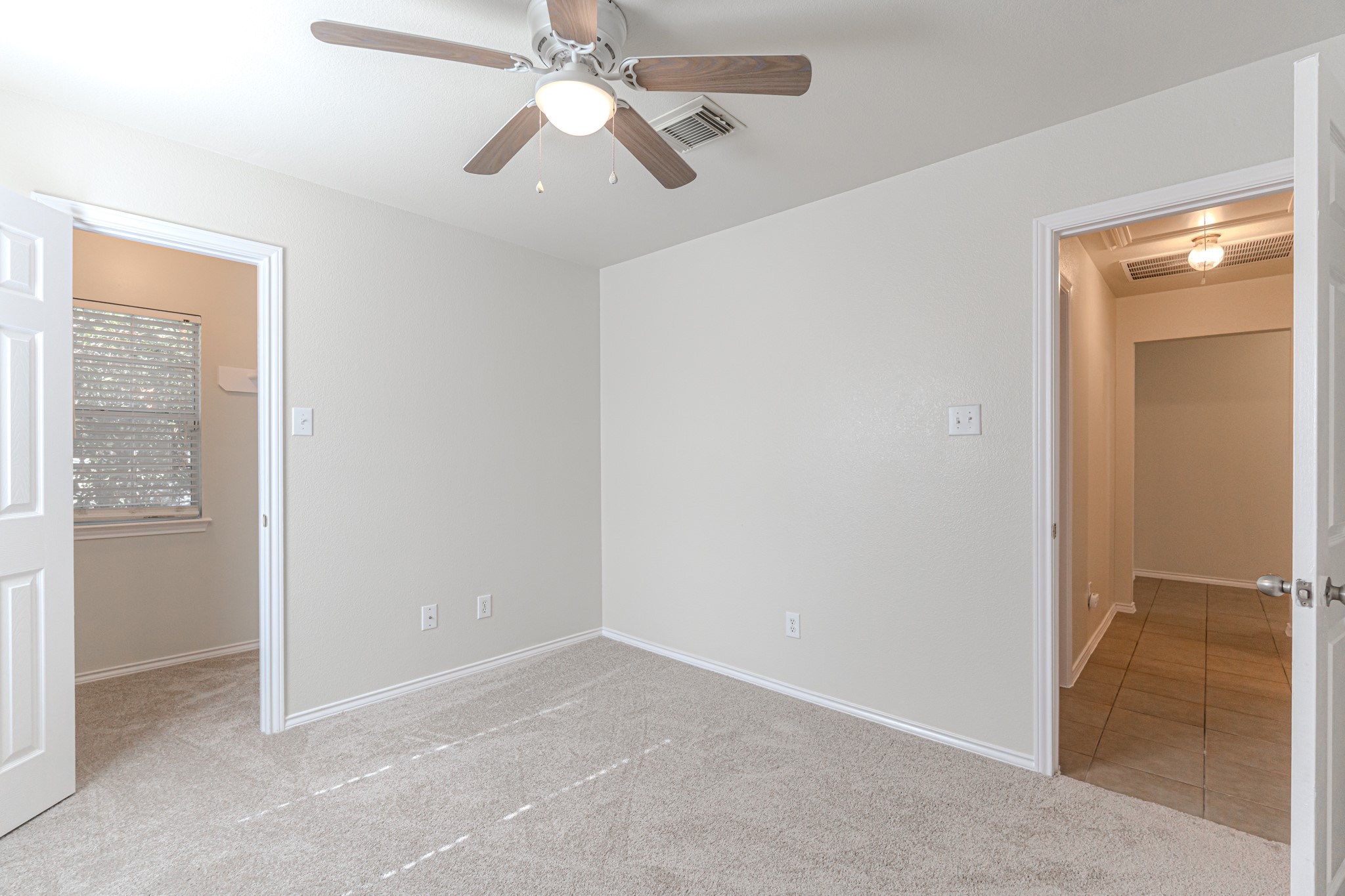 25506 Brisk Spring Court Spring, TX 77373 - Photo 34 of 45 a view of empty room with window