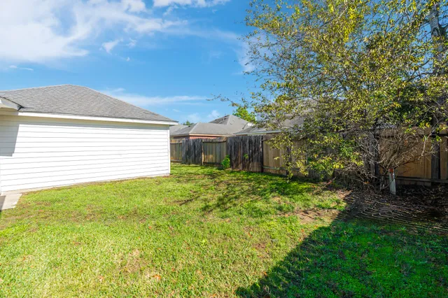 $2,000 | 25506 Brisk Spring Court, Spring, TX 77373