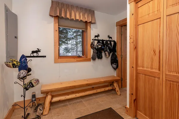 $1,395,000 | 6008 Kennebec Circle, Carrabassett Valley, ME 04947