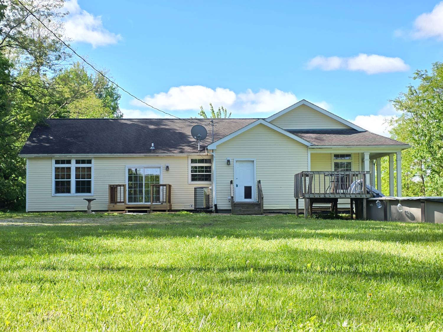 12526 Peelman Road Vevay, IN 47043 - Photo 3 of 49