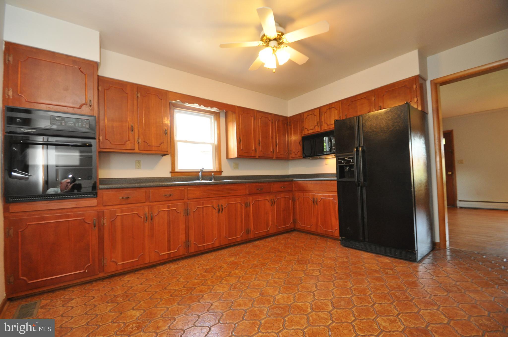 540 Poole Road Westminster, MD 21157 - Photo 5 of 21 Gallery Image 5