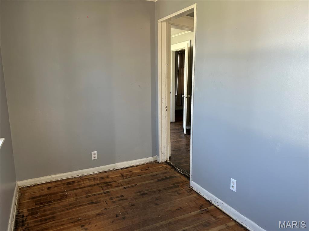 431 Sumner Street Carlinville, IL 62626 - Photo 5 of 23