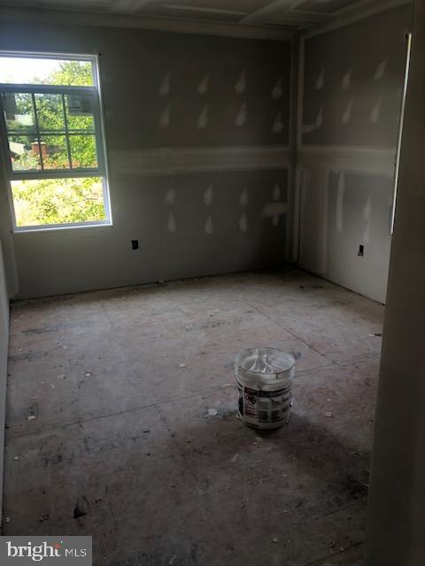248 Carroll Road Pasadena, MD 21122 - Photo 8 of 10 Bedroom