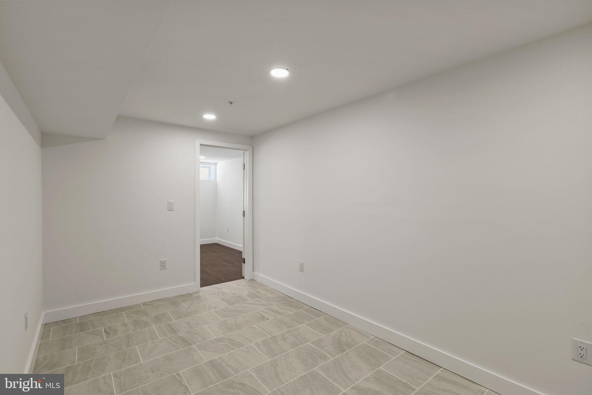 1709 North 4th Street Philadelphia, PA 19122 - Photo 46 of 50 a view of an empty room