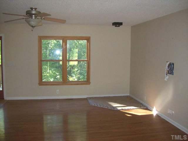 209 Heritage Road Roxboro, NC 27574 - Photo 3 of 10