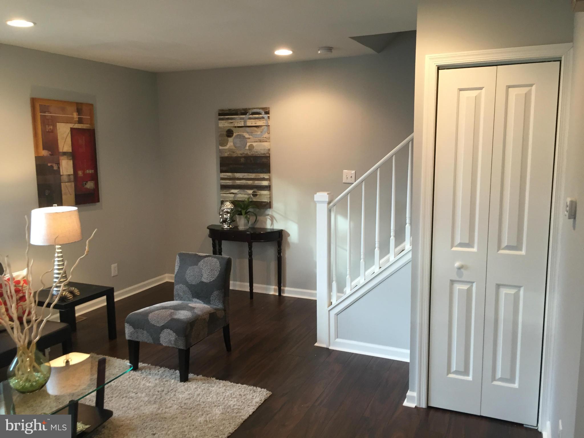 12225 Centerhill Street Silver Spring, MD 20902 - Photo 5 of 26 Family Room