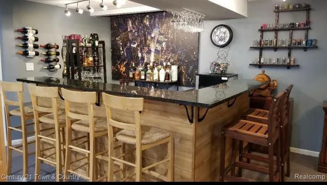 $599,000 | 5470 Cheltenham Drive, Troy, MI 48098